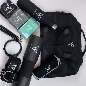 Black gym bag set